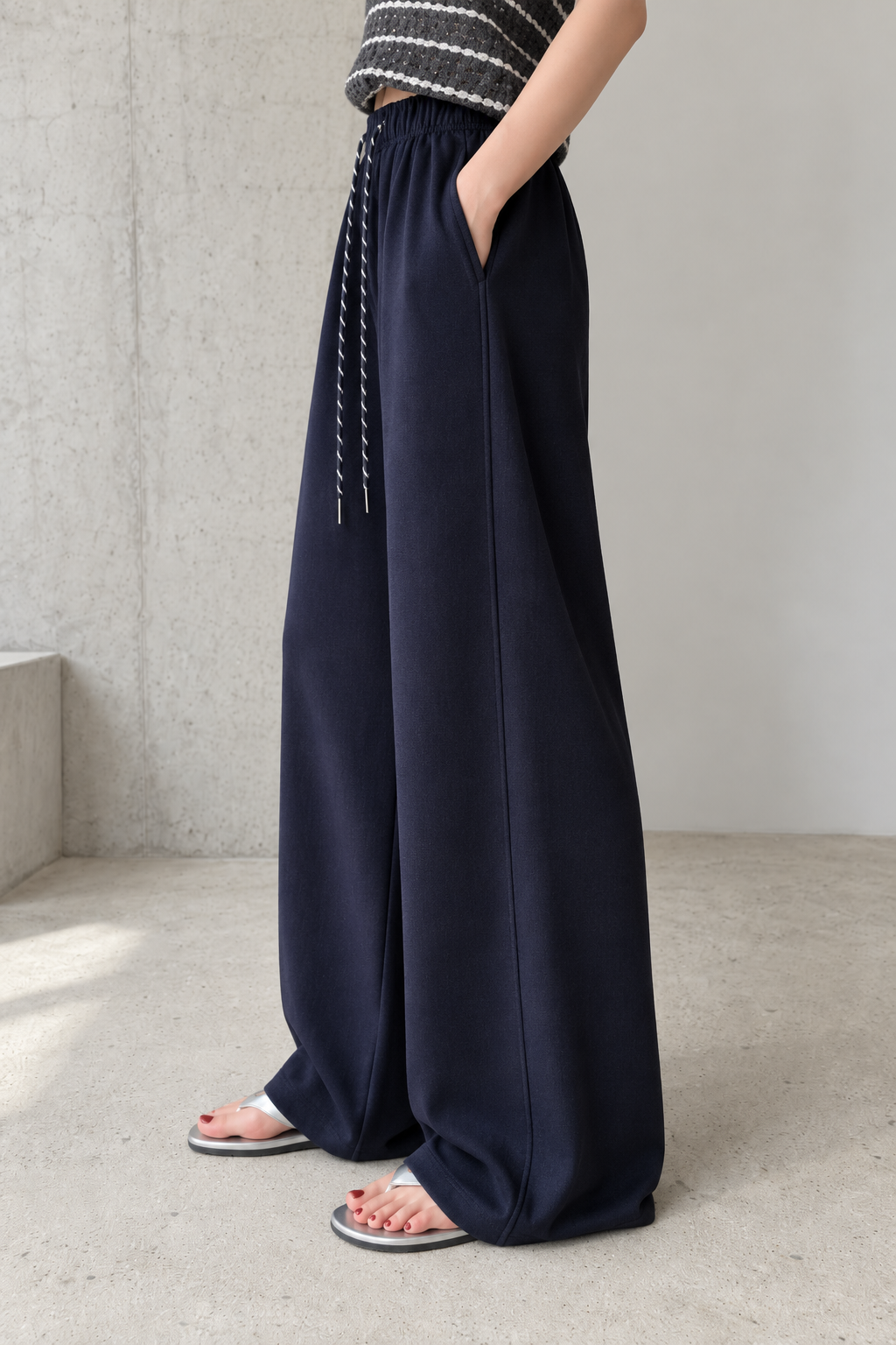 Dark blue high-waisted wide-leg pants